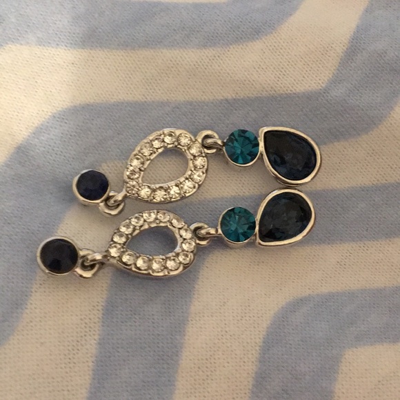 Blue & Teal Gem Drop Earrings 💙 - Picture 2 of 9